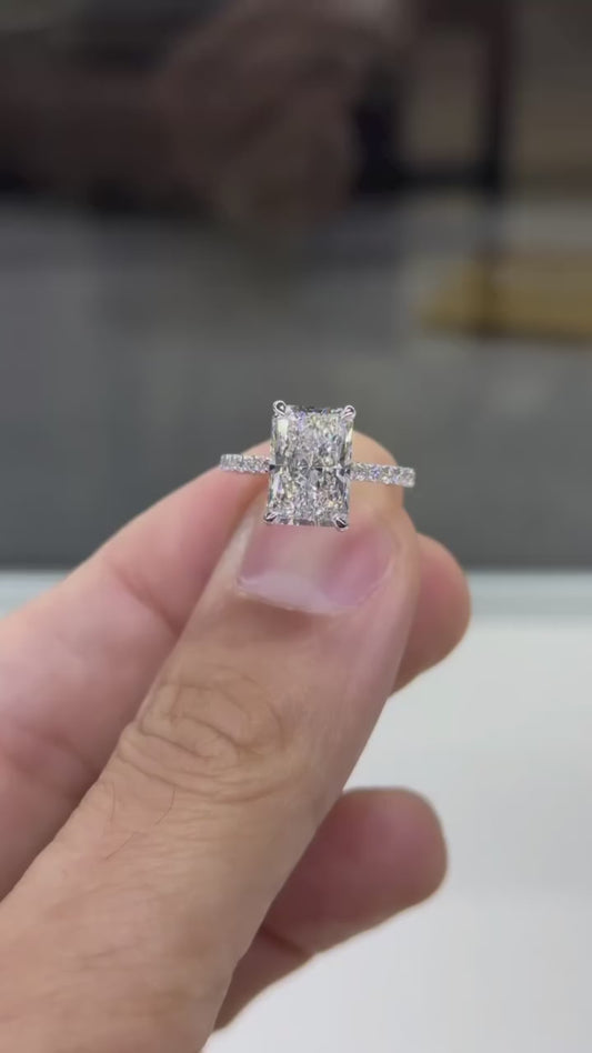 Holding onto this beauty while planning the perfect proposal. What’s your favorite ring style? Share your thoughts below!